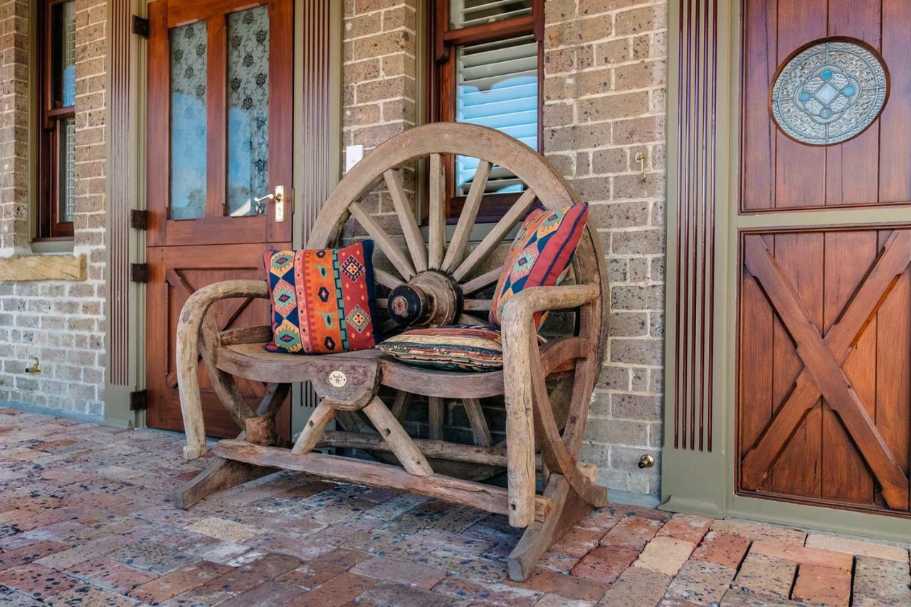 Old Bank Boutique Hotel Mittagong Zewnętrze zdjęcie